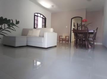 Casa de 3 quartos, São Gonçalo · Ótima residência linear em rua sem saída.