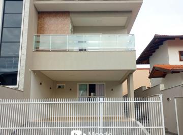 Casa · 179m² · 2 Quartos · 4 Vagas · Excelente Residência de Alto Padrão, NOVA, Semi Mobiliada, Escola Agrícola, Blumenau
