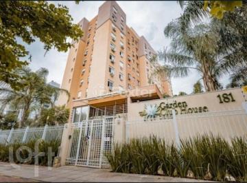 6ed991c9 · Apartamento, 2 dormitórios, 64 m², em Centro