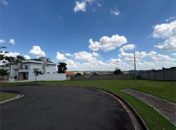 Terreno · 303m² · Loteamento à venda em Loteamento residencial e comercial villa d'aquila - SP