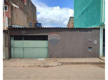 Casa · 90m² · 2 Quartos · 2 Vagas · CASA VENDA - ESTRUTURAL - SETOR LESTE - SUÍTE