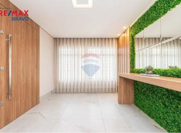 Casa · 394m² · 3 Quartos · 9 Vagas · Casa Térrea  e Sobrado  - 3 quartos, 8 vagas - Cajuru