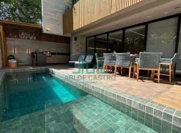 Casa · 260m² · 3 Quartos · Casa em Milagres com 3 Suítes, Praia de Tatuamunha, Triplex Jacuzzi e Piscina com 260m², RoofTop em 
