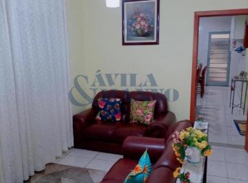 Sala · Imperdível casa à venda na Vila Carrão, SP: 3 quartos, 3 suítes, 1 sala, 4 banheiros, 3 vagas, 264m²