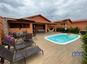 Foto 01 · Chalé com 2 Quartos e 2 banheiros à Venda, 210 m² por R$ 450.000 Cód. ch2241