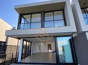 Mansão Suspensa de Luxo no Canto da Praia Itapema. · Mansão Suspensa de Luxo no Canto da Praia Itapema.