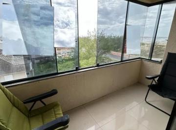 Apartamento · 112m² · 3 Quartos · 1 Vaga · Apartamento em edifício à beira mar