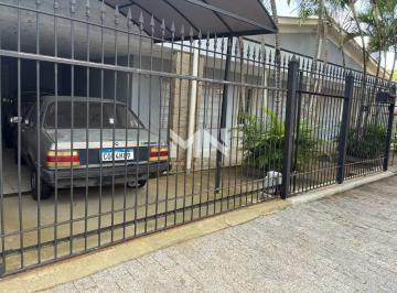 Casa · 284m² · 4 Quartos · 1 Vaga · Casa á venda no Bairro Brasil, com 283,69 m²