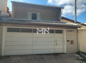 Casa · 183m² · 2 Quartos · 2 Vagas · Casa com Suíte - Edícula e Churrasqueira Parque América