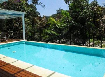 Casa · 795m² · 7 Quartos · 4 Vagas · Casa com piscina à venda no condomínio Iporanga em Guarujá.