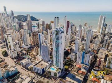 4e0c70c159d40fb1b5d9167350da8ec6099d4f0a · Apartamento no Edifício Falcon Tower – Sofisticação e Conforto no Centro de Balneário Camboriú