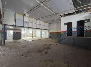 Comercial · 380m² · 3 Quartos · 3 Vagas · Galpão à venda no bairro Catalão, 3 escritórios, 3 banheiros e 3 vagas.