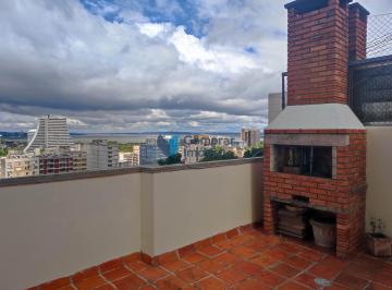 Apartamento · 85m² · 1 Quarto · 1 Vaga · Cobertura com 1 quarto, 1 vaga coberta e vista panorâmica no Centro Histórico
