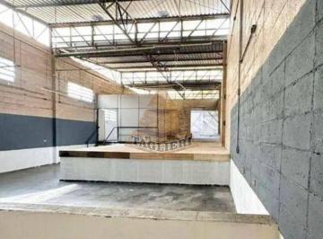 Comercial · 700m² · 10 Vagas · VENDO  OU ALUGO GALPÃO COM 1000m2 e 10 vagas - PENHA DE FRANÇA