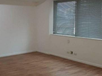 Comercial · 204m² · 4 Vagas · Sala com 204 m² localizada no Bairro Cidade Monções em São Paulo.