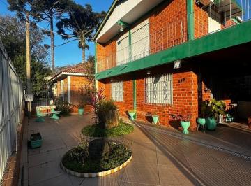 Casa · 300m² · 3 Quartos · 2 Vagas · Casa mobiliada de alvenaria à venda no Parque Pinhal em Itaara