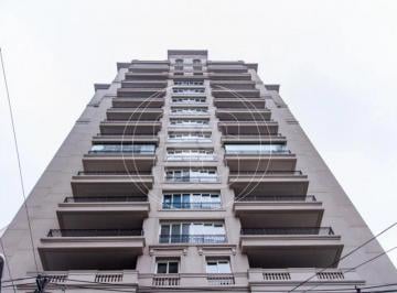Apartamento · 278m² · 3 Quartos · 3 Vagas · Apartamento de Alto Padrão à Venda no Jardim Europa ? Localização Privilegiada