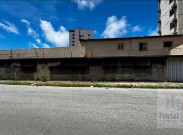 7cbc1ad0e63f43b69f96ad390664efec14980975 · Casa com 6 dormitórios à venda, 203 m² por R$ 850.000,00 - Vicente Pinzon - Fortaleza/CE