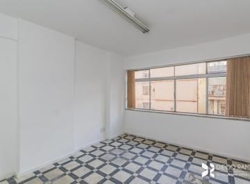 702833_i34c47U_7028336815195658a39.jpg · Sala comercial