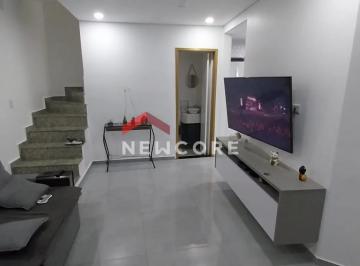 Casa · 108m² · 2 Quartos · 4 Vagas · Sobrado em Rua Professora Joana Fagundes - Jardim São Pedro - São Paulo/SP