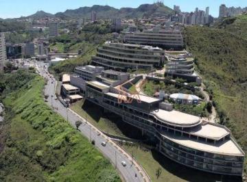 2b8e03f4d9e30a38e9ce47175147815061896b9c · Sala Edificio Vista Paisagem com 69m2