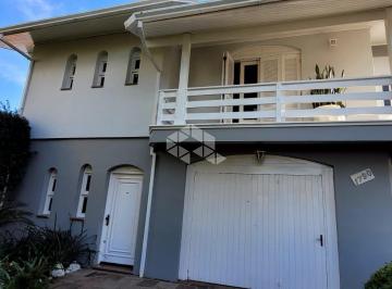 693174_iF28Oyr9_69317468a3297275864.jpg · Casa com 3 quartos, bem localizada.