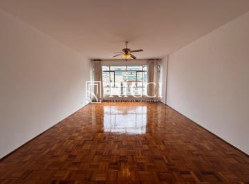 Apartamento à Venda no Gonzaga · Apartamento à Venda no Gonzaga