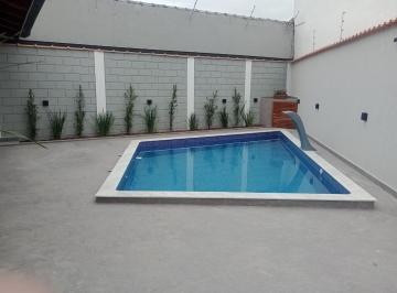 Casa de 3 quartos, Itanhaém · CASA COM PISCINA  A VENDA NA PRAIA EM ITANHAÉM/SP