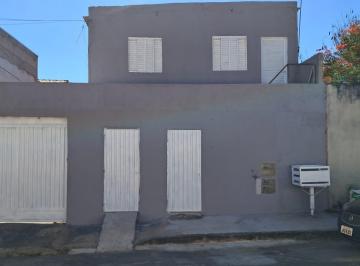Casa de 7 quartos, Planaltina · Vendo 01 Casa+ 02 Apartamentos Estancia I, Planaltina !!! 220.000 !!!
