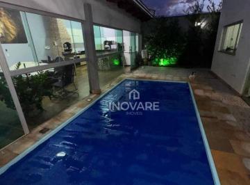 79b6a8ca18bba26b4700ebbf60ef187e1dd4f43d · Casa com 3 dormitórios à venda por R$ 800.000,00 - Alto do Trindade - Itumbiara/GO