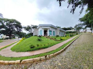 c9b20f7d0e8fc69823d931b8a4a1c7177dcf2579 · Casa com 5 dormitórios à venda, 213 m² por R$ 1.290.000,00 - Condomínio Vale do Cedro - São Joaquim 
