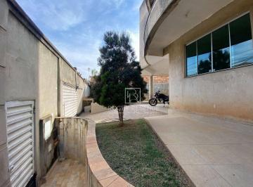 9db7e04fb80ac3ef626995e875c16e0721485394 · Casa com 3 dormitórios à venda, 203 m² por R$ 750.000,00 - Europa - Contagem/MG