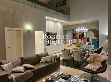 Casa de 4 quartos, Pinhais · Casa à venda no Alphaville Graciosa, com 551,00 m², 04 suítes, 04 vagas.