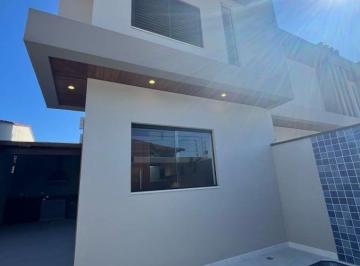 Casa de 2 quartos, Peruíbe · CASA COM PISCINA A VENDA NA PRAIA EM PERUIBE/SP