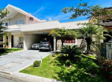 Casa · 123m² · 3 Quartos · 4 Vagas · Casa à venda em Jacareí, Parque Califórnia, com 3 quartos, com 250 m², Cristal Park