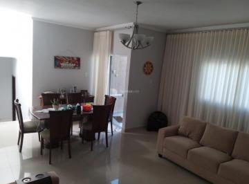 Casa · 174m² · 3 Quartos · 2 Vagas · Venda | Casa com 295 m², 3 dormitório(s), 2 vaga(s). Loteamento Villa Branca, Jacareí
