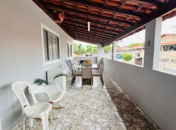 Casa · 220m² · 3 Quartos · Sobrado à venda em São José dos Campos, Cidade Morumbi, com 3 quartos, com 220 m²