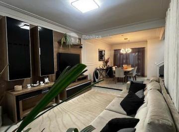 Casa · 140m² · 3 Quartos · 4 Vagas · Sobrado à venda em Jacareí, Loteamento Villa Branca, com 3 quartos, com 140 m²