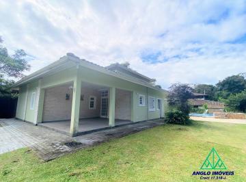 Casa de 4 quartos, Ubatuba · CASA COM PISCINA EM CONDOMÍNIO FECHADO !