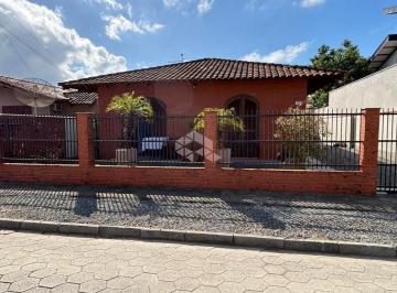 693608_i3QB1874RSnvze8118_6936086818b363757be.jpg · CASA EM UBATUBA DIVISA ENSEADA - SÃO FRANCISCO DO SUL - SC