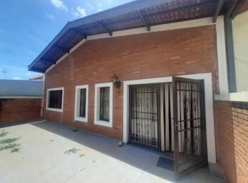 202412111523009125.jpeg · Casa a Venda com 3 Dormitórios na Vila Carlito