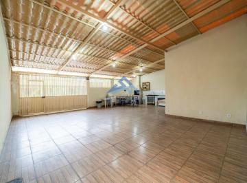 Casa de 4 quartos, Taguatinga · QNJ 27 | 4 QUARTOS SENDO 2 SUÍTE | COZINHA COM ARMÁRIOS | TAGUATINGA