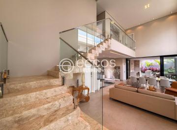 Casa · 300m² · 4 Quartos · 3 Vagas · Casa em condomínio à venda, 4 quartos, 4 suítes, 3 vagas, Jardim Sul - Uberlândia/MG