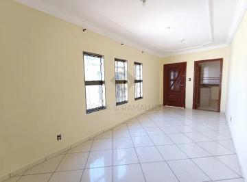 Casa · 130m² · 1 Quarto · 2 Vagas · Casa residencial para alugar com 90m² de área útil e 01 dormitório no bairro Vila Pompéia, em Ribeir
