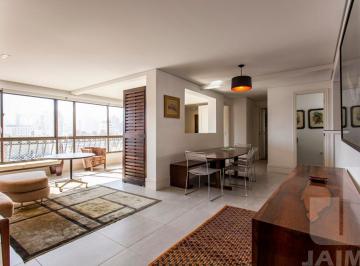 Apartamento · 122m² · 2 Quartos · 2 Vagas · Apartamento iluminado com janelões, 02 dormitórios sendo 02 suítes e 02 vagas - Jardim Paulista