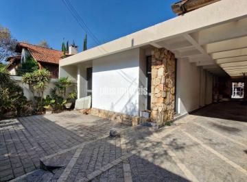 Casa · 450m² · 3 Quartos · 5 Vagas · Excelente localização no privilegiado bairro do Alto da Boa Vista