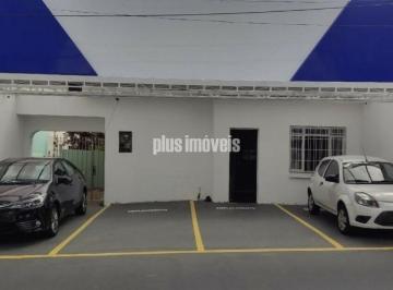 Casa · 300m² · 3 Quartos · 9 Vagas · Casa com 3 Quartos e 3 banheiros à Venda, 220 m²