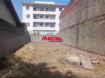 Terreno · 212m² · terreno plano murado próximo comércio em geral.
