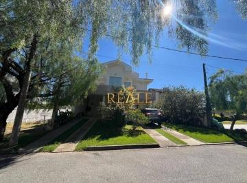 Casa · 246m² · 3 Quartos · 4 Vagas · Casa em Condomínio Picollo Villaggio, Louveira/SP de 246m² 3 quartos à venda por R$ 1.590.000,00