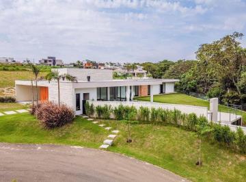 68071c5feb5758ff79ab3f4ac3ec1b25137da08e · Casa com 4 dormitórios à venda, 380 m² por R$ 4.100.000,00 - Condomínio Xapada Parque Ytu - Itu/SP